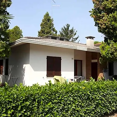 Apartment Lovely Just 500mt From The Sea