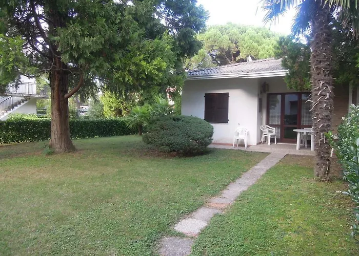 Lovely Just 500mt From The Sea