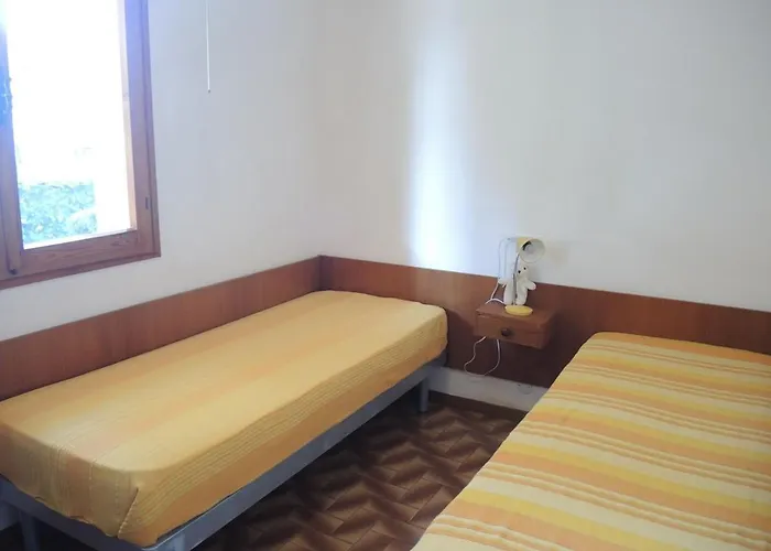 Lovely Just 500mt From The Sea